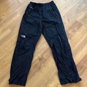 Black North Face light weight rain pants| SZ Small